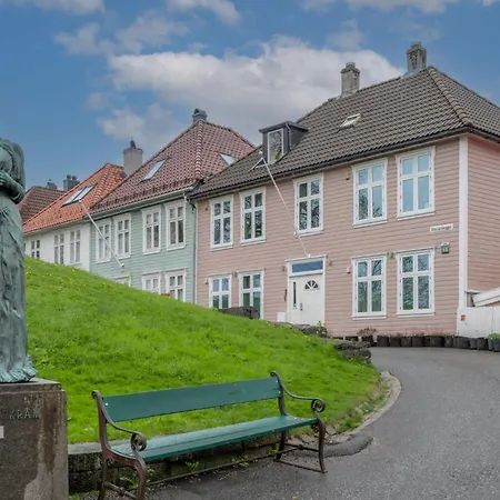 Bright In Nordnes - Location Apartman *